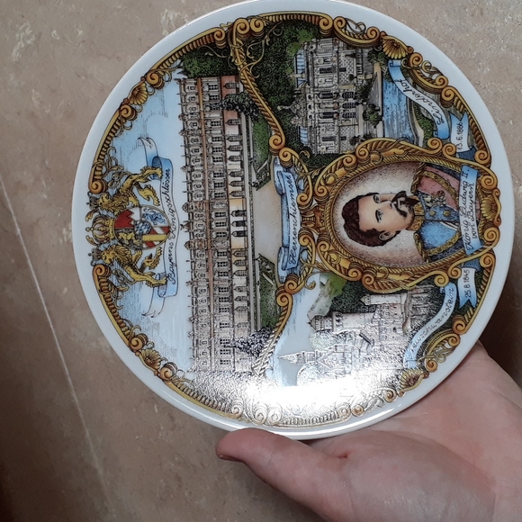 Decorative Plate of König Ludwig the Second, w/Hanging Attachment - Picture 8 of 8